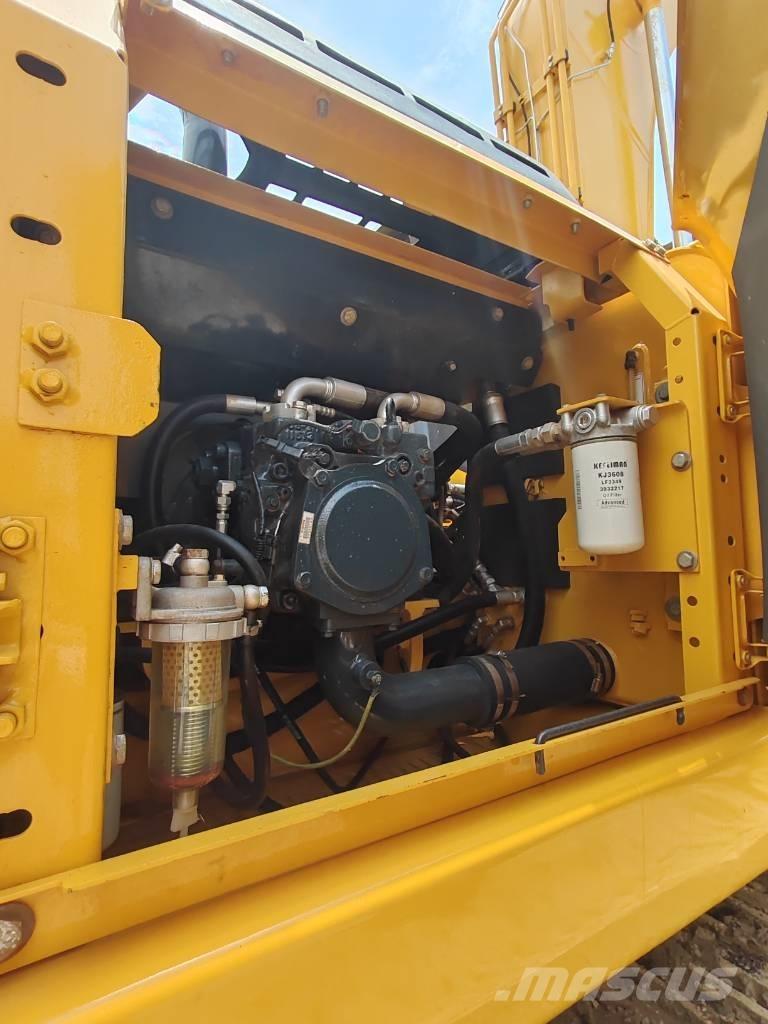 Komatsu PC 160 LC Bageri guseničari
