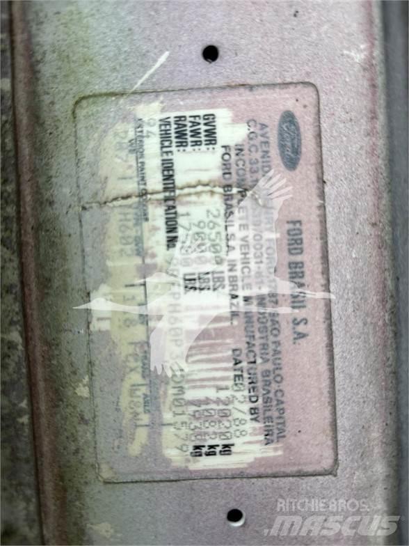 Ford C8000 Ostalo za građevinarstvo