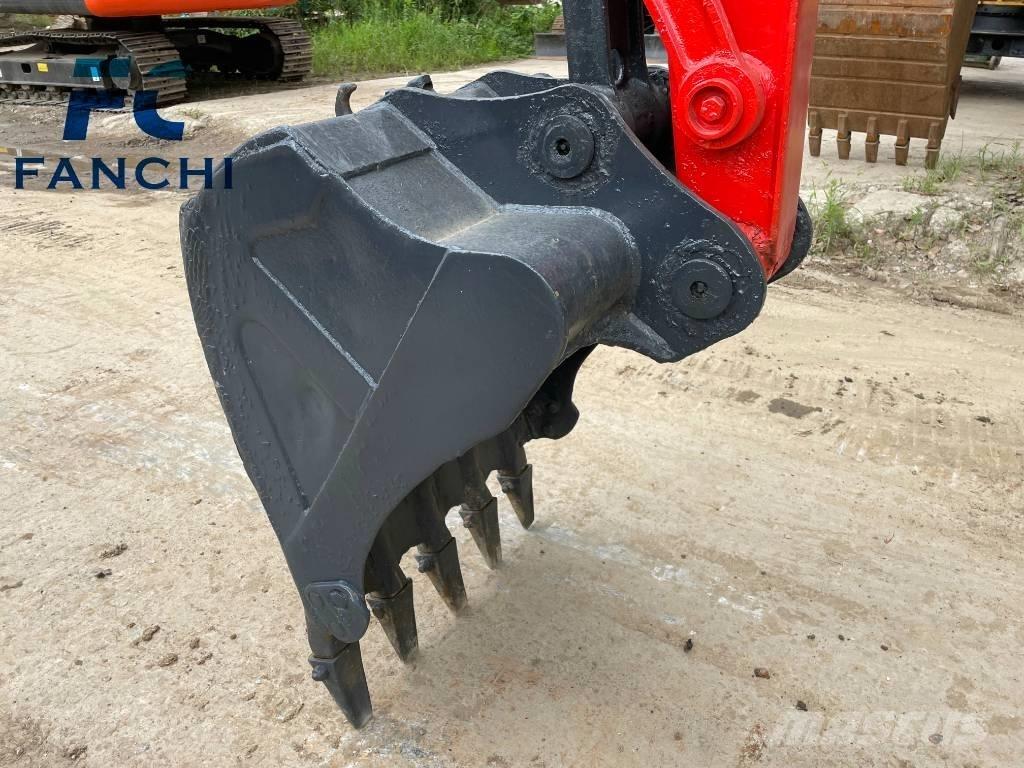 Kubota kx165 Bageri guseničari