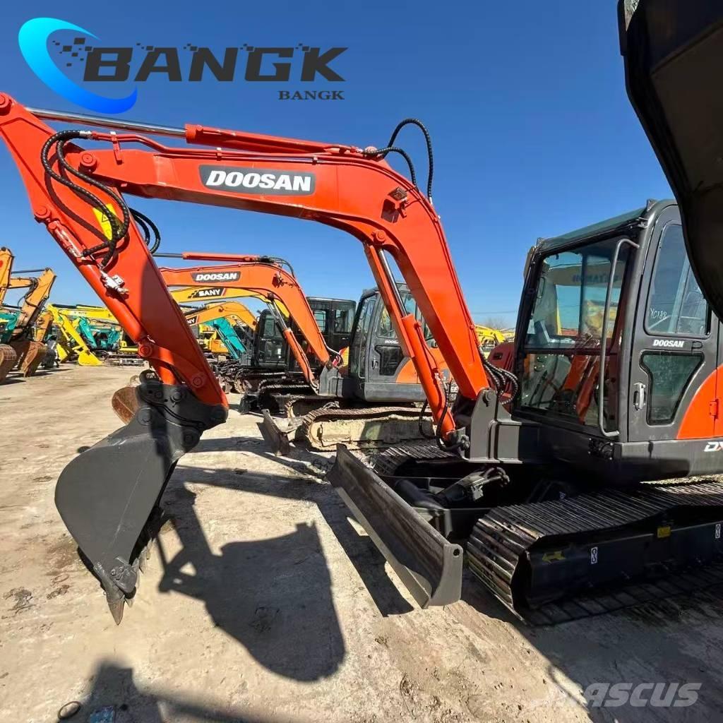 Doosan DX 60-9 C Bageri guseničari
