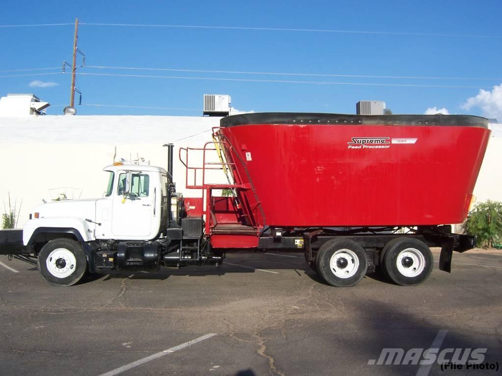 Mack RD 688 S Ostale mašine i oprema za stoku