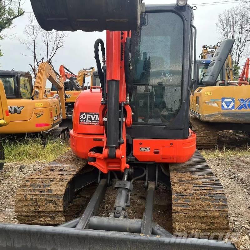 Kubota U 48 Mini bageri < 7t