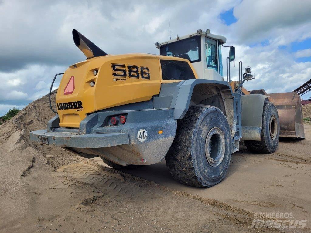 Liebherr L 586 Utovarivači na točkove