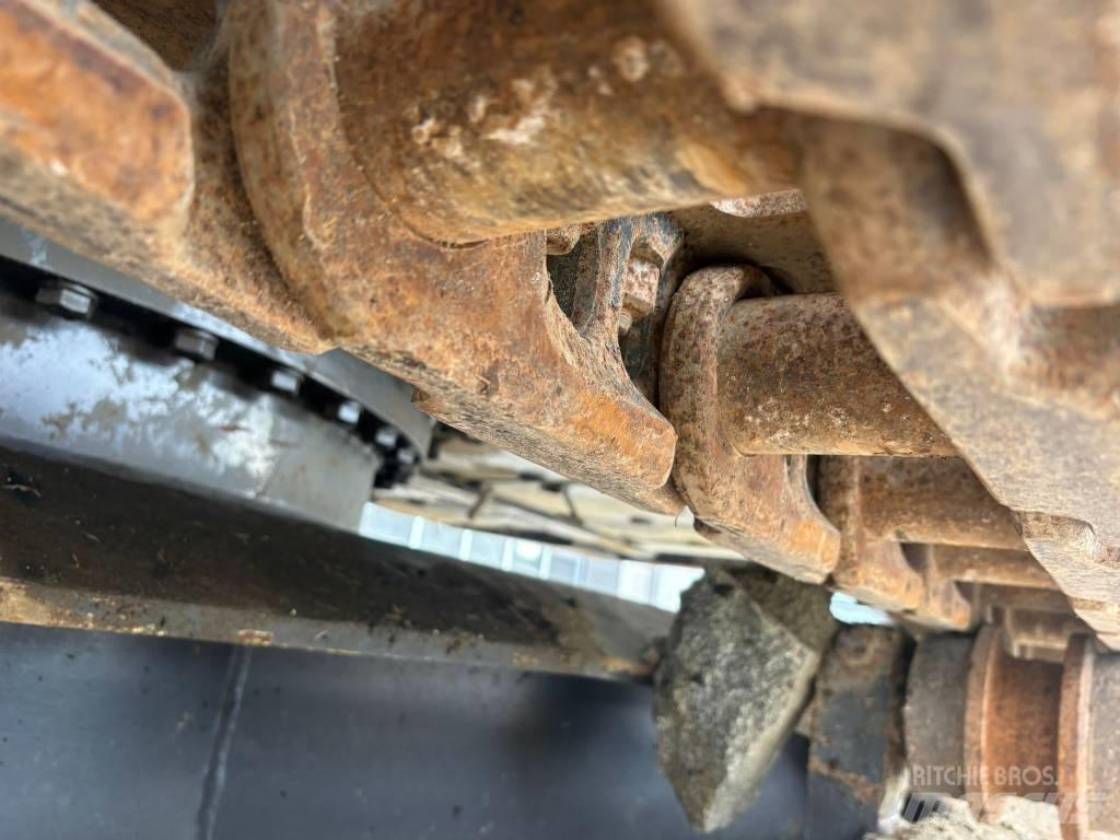 Volvo EC 300 EL Bageri guseničari