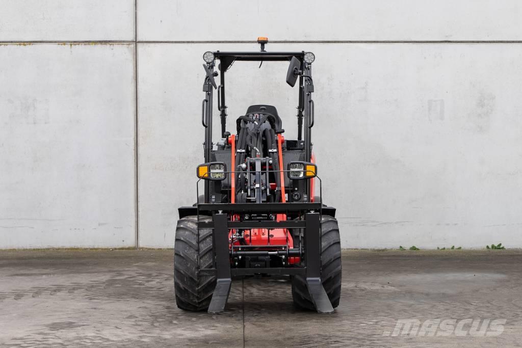 Manitou MLA 3-25 H Mini utovarivači