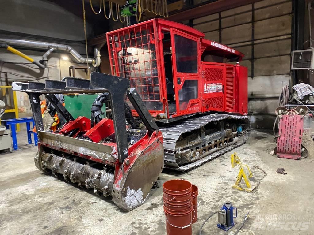 Lamtrac LTR8300T Šumski mulčeri