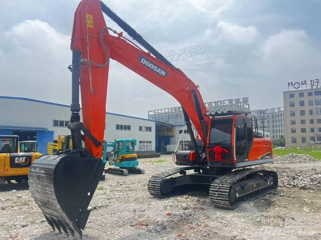 Doosan DX 300 LC Mini bageri < 7t
