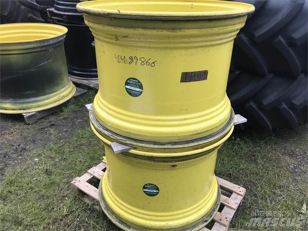 John Deere 23x34 Gume, točkovi i felne
