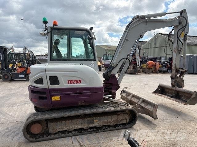 Takeuchi TB 260 Mini bageri < 7t
