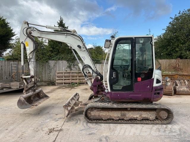 Takeuchi TB 260 Mini bageri < 7t