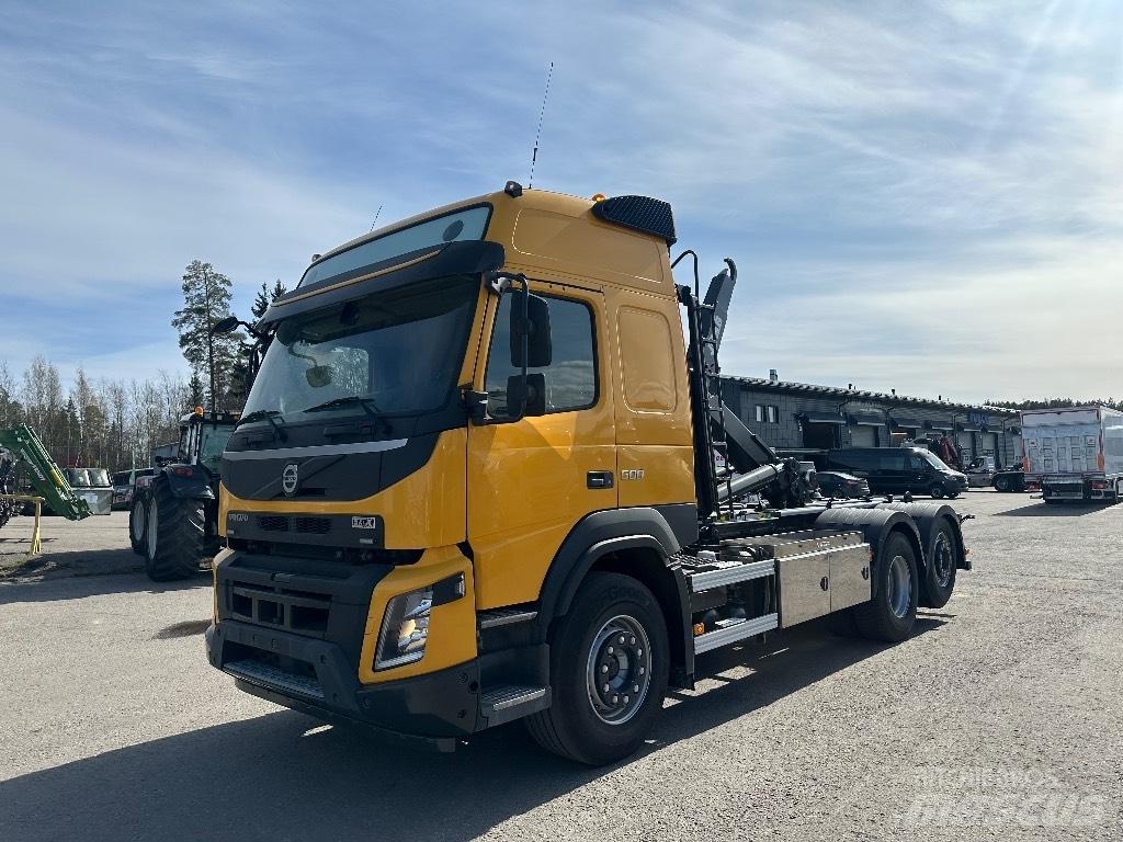 Volvo FMX 510 Rol kiper kamioni sa kukom za podizanje tereta