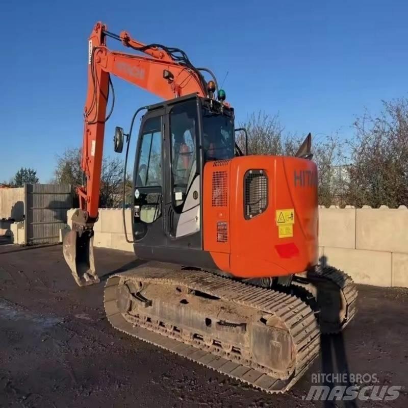 Hitachi ZX 135 Bageri guseničari