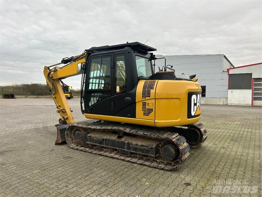 CAT 311 F L RR Bageri točkaši