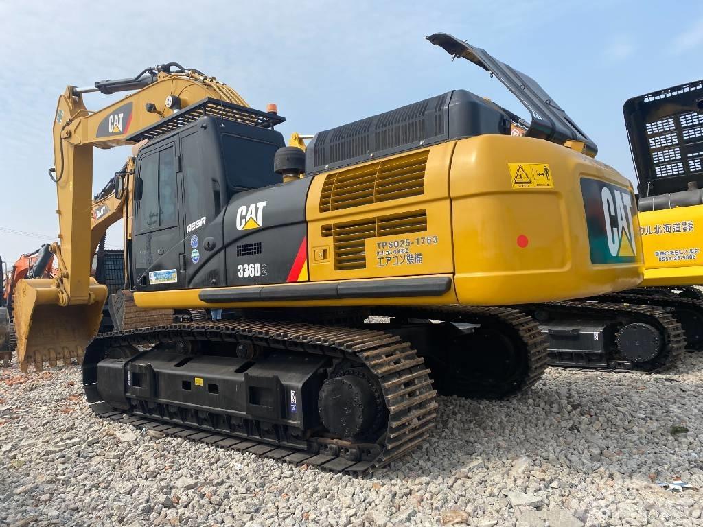 CAT 336D2 Bageri guseničari