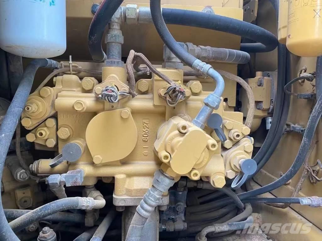 CAT 312D Midi bageri 7t – 12t