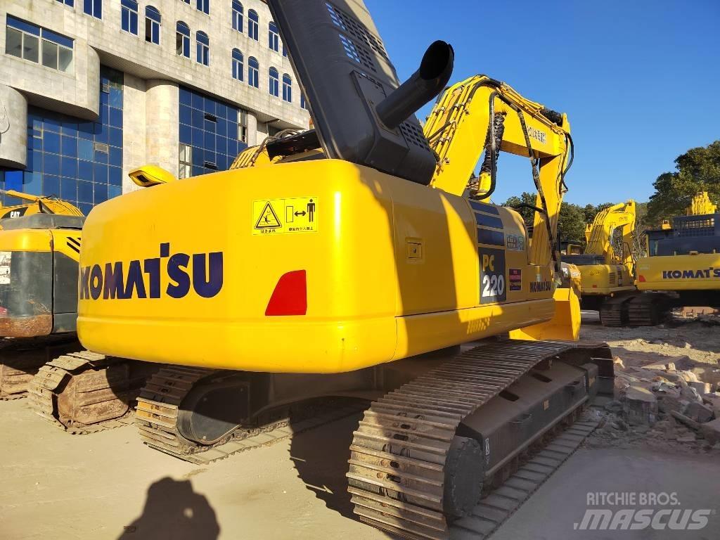 Komatsu PC220-7 Bageri guseničari