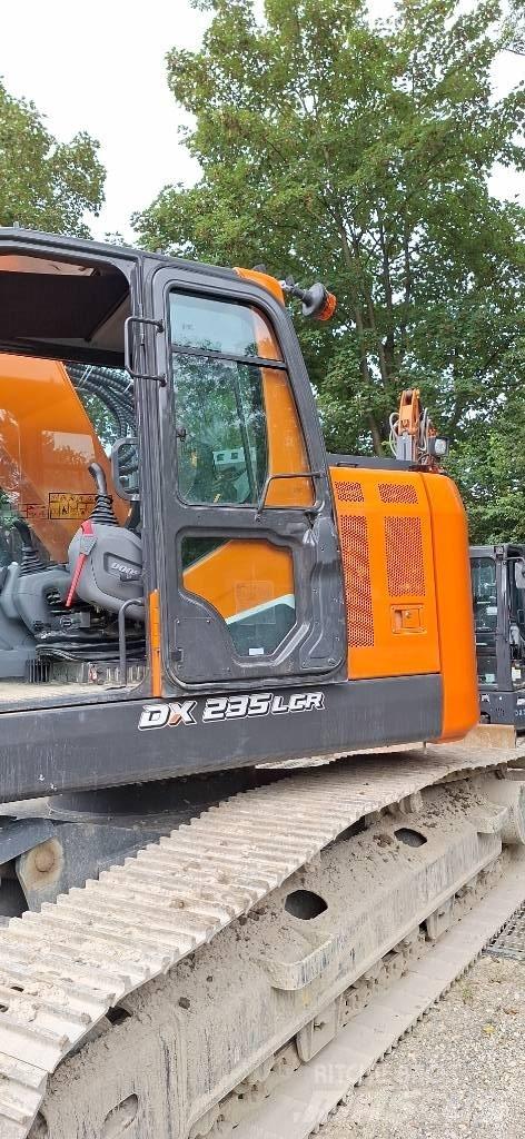 Doosan DX 235 LCR-7 Bageri guseničari