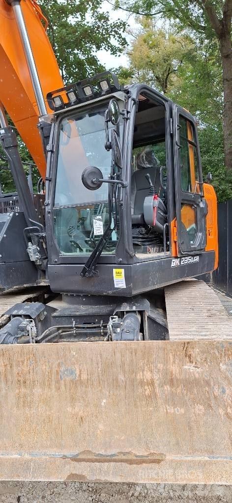 Doosan DX 235 LCR-7 Bageri guseničari