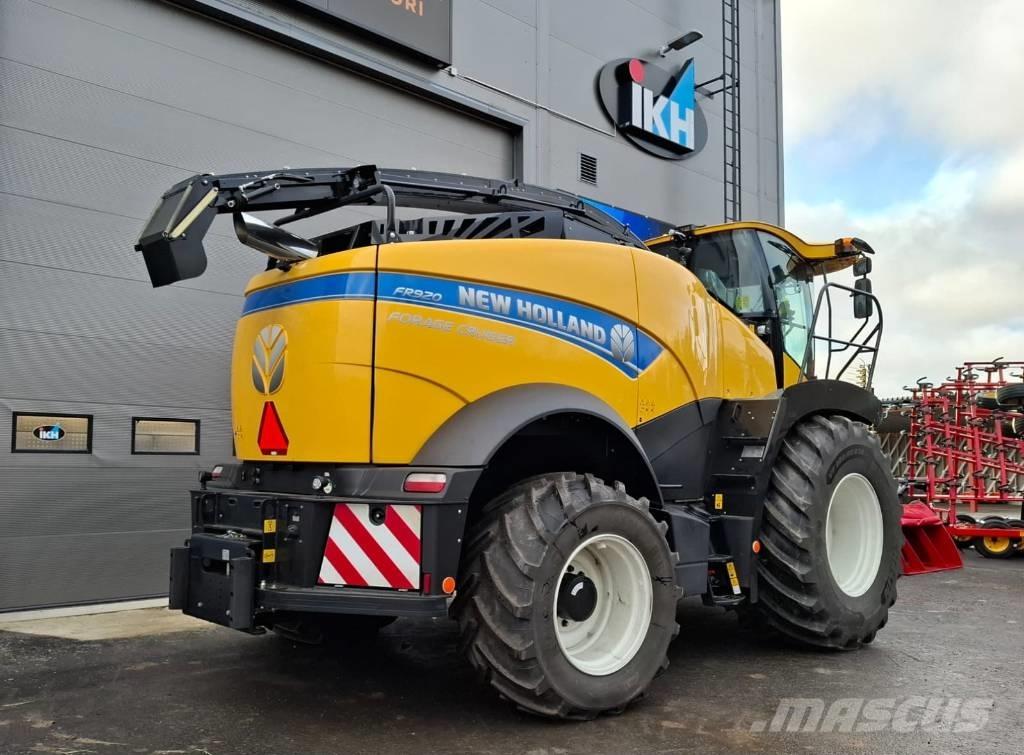 New Holland FR 920 Mašine za stočnu hranu sa sopstvenim pogonom
