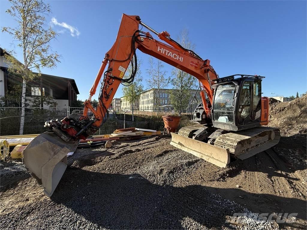 Hitachi ZX135 US-6 Bageri guseničari