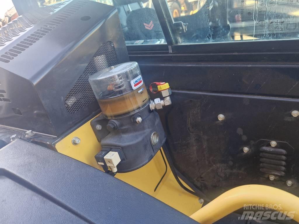 Yanmar VIO80 Bageri guseničari