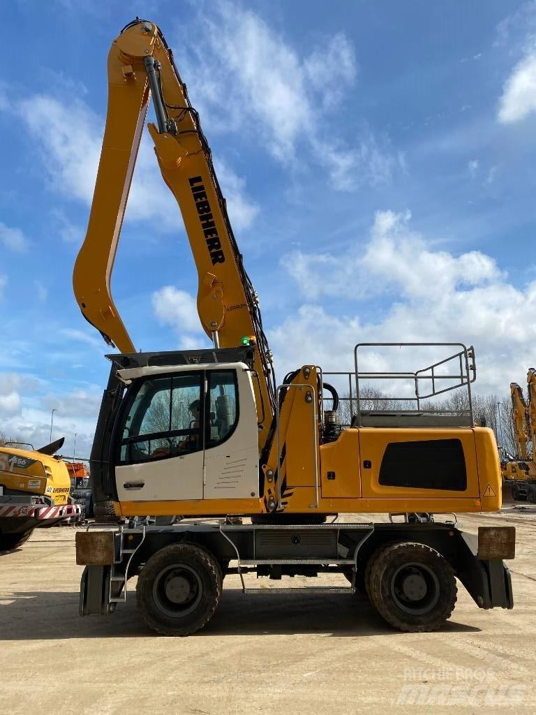 Liebherr LH 30 M Bageri za prenos primarnih/sekundarnih sirovina