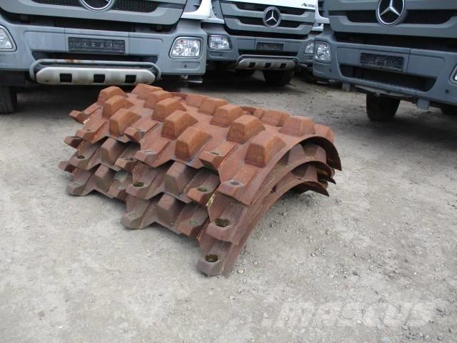 Bomag BW 177 D Valjci sa jednim bubnjem