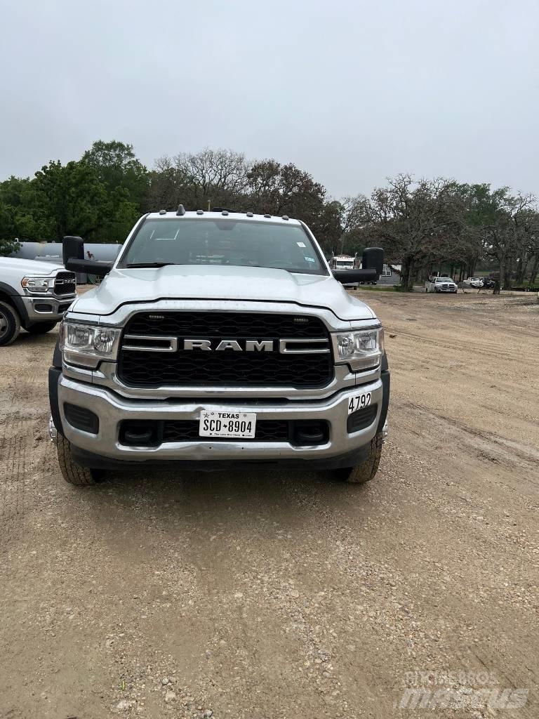RAM 5500 Kamioni sa otvorenim sandukom