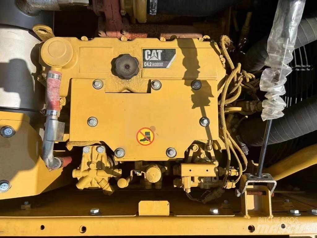 CAT 312 DGC Bageri guseničari
