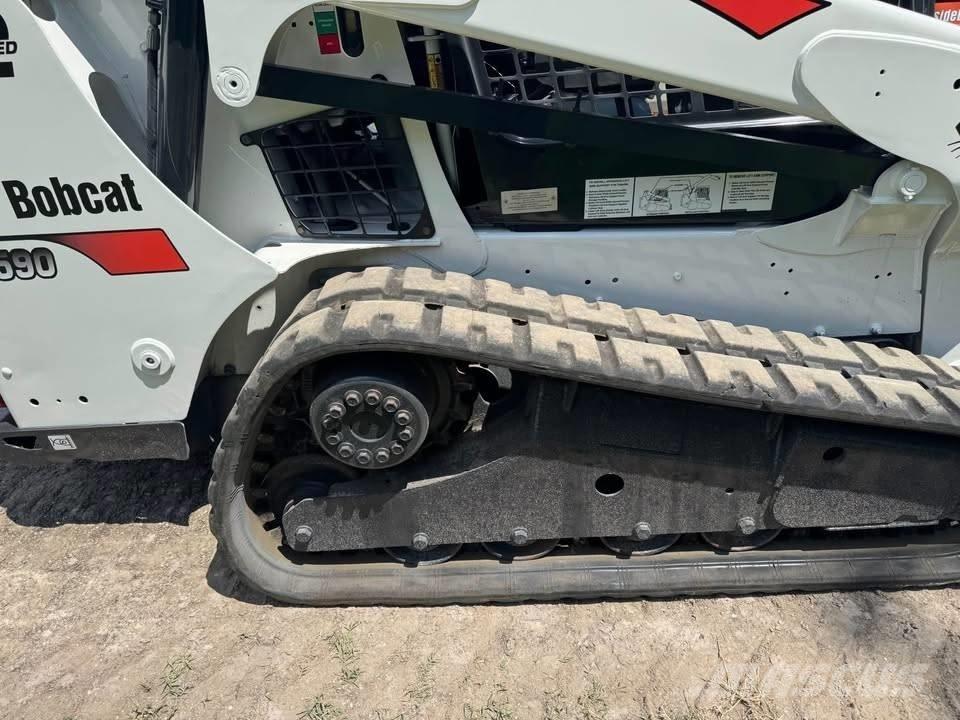 Bobcat T 590 Skid steer mini utovarivači