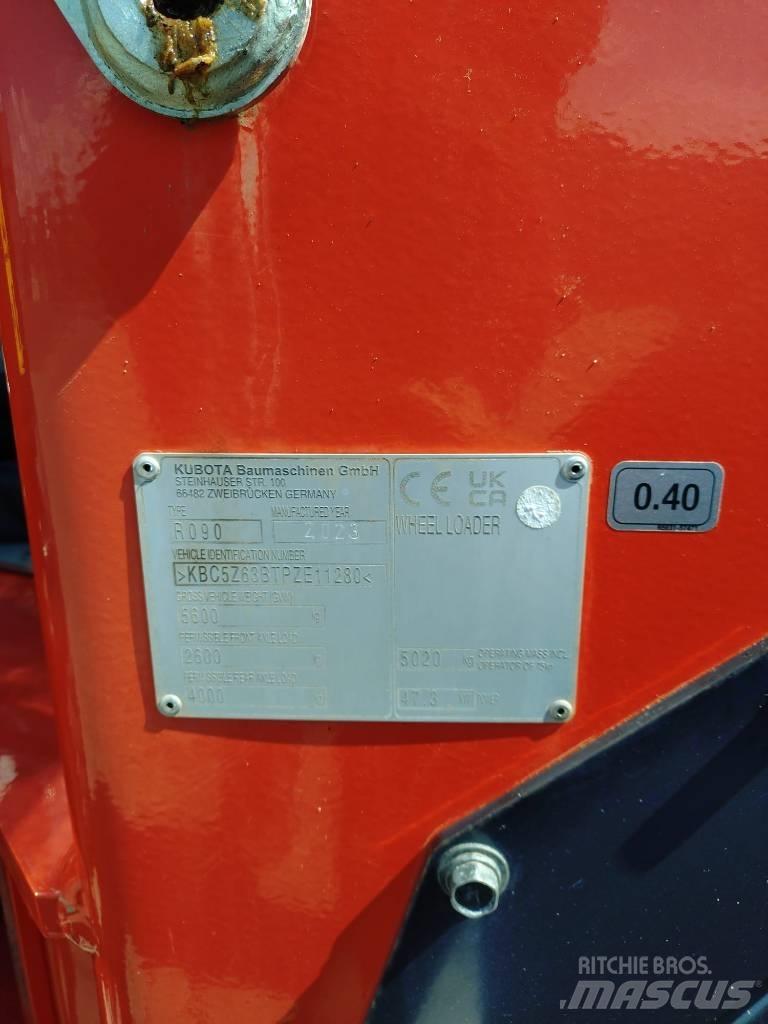 Kubota R 090 Utovarivači na točkove