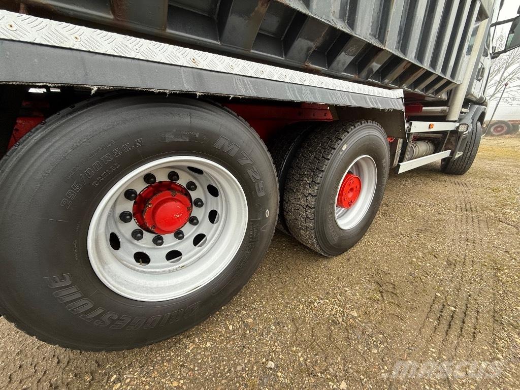 Scania T 144-530 Kiperi kamioni