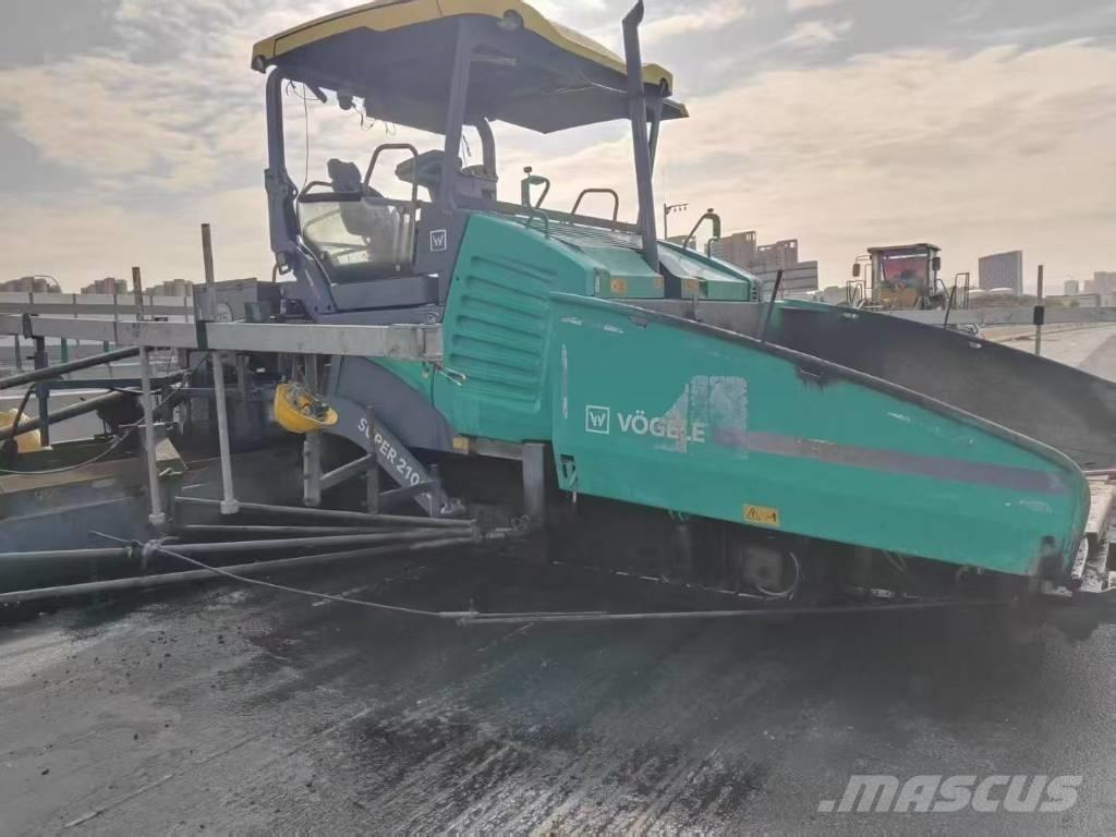 Vögele 2100 Asfaltni finišeri