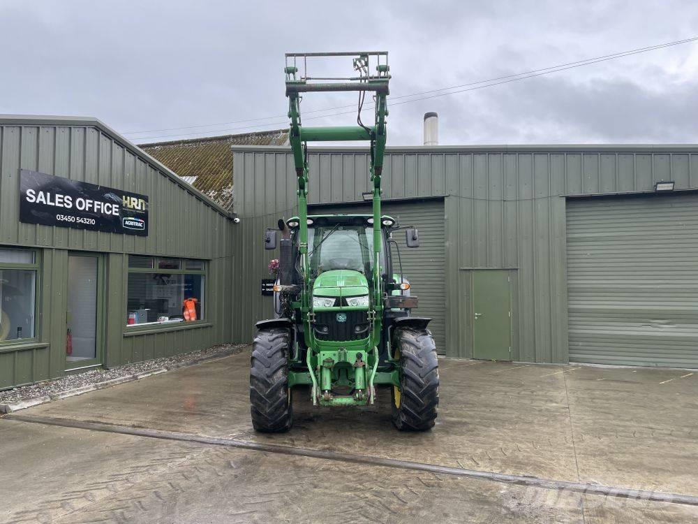 John Deere 6140 R Traktori