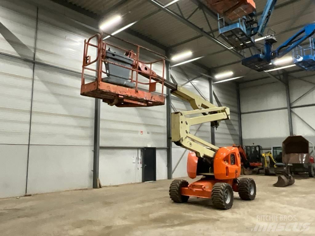 JLG 450 AJ Zglobne podizne platforme