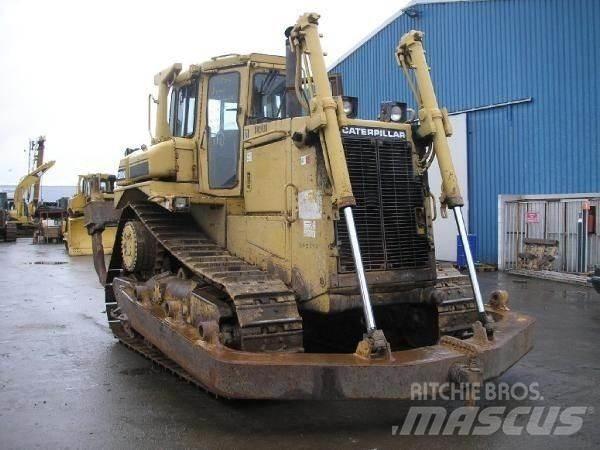 CAT D8N Buldožeri guseničari
