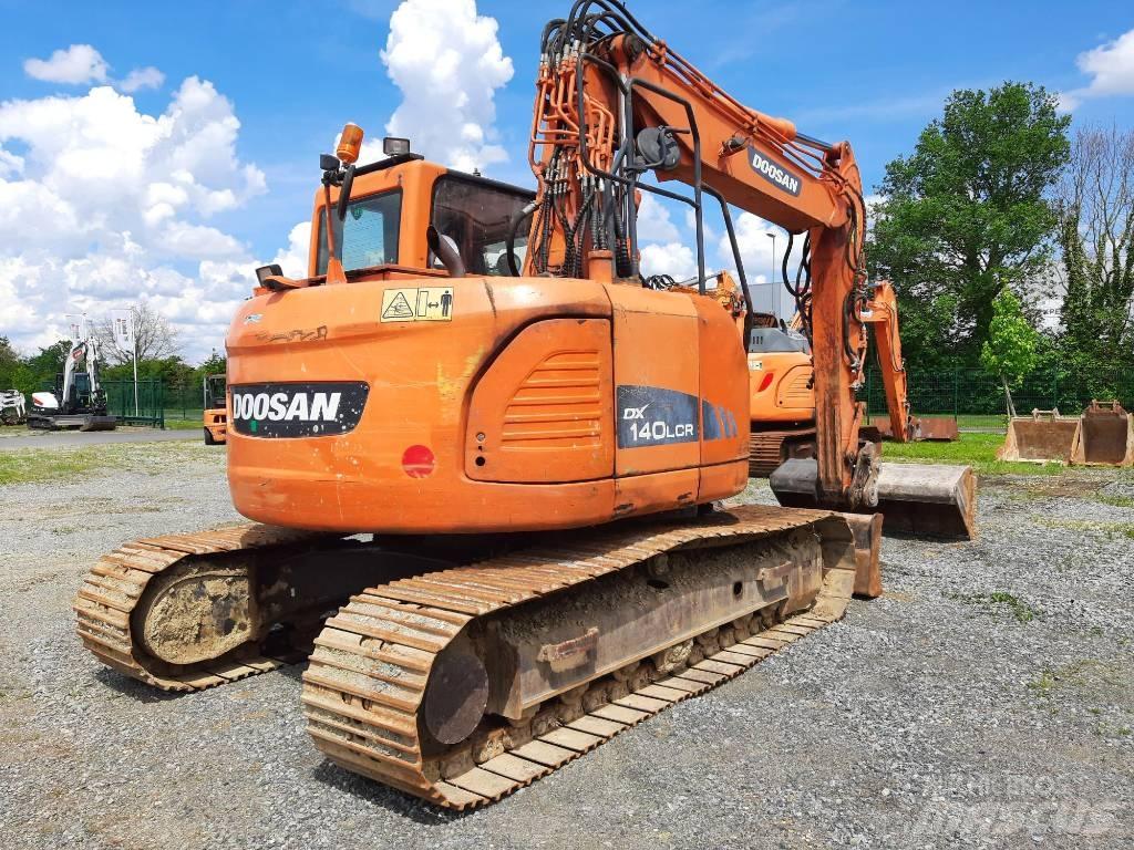 Doosan DX 140 LCR-3 Bageri guseničari