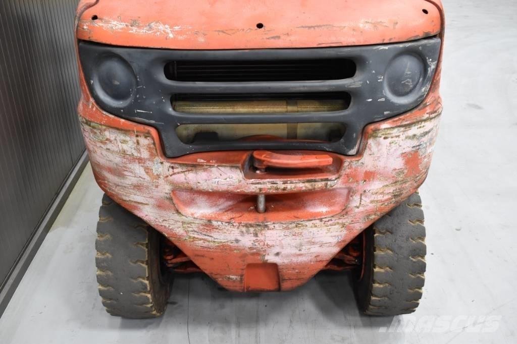 Linde H 25 D - 01 Dizelski viljuškari