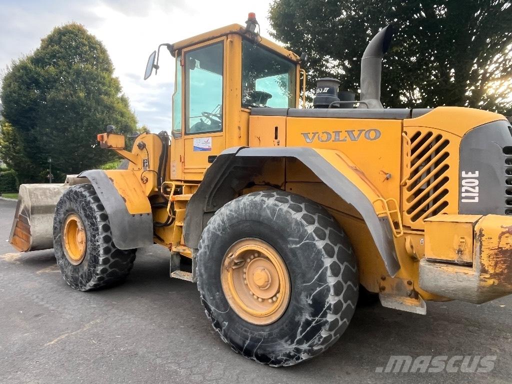 Volvo L 120 E Utovarivači na točkove