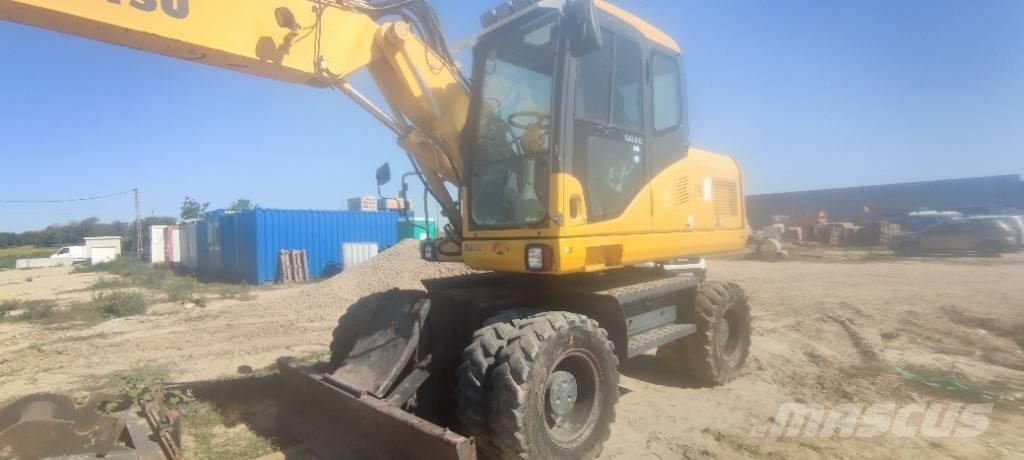 Komatsu PW 140-7 Bageri točkaši