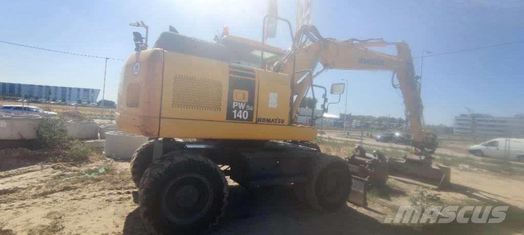 Komatsu PW 140-7 Bageri točkaši
