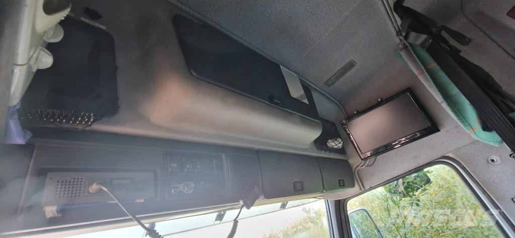 Volvo FH 12 460 Sanduk kamioni