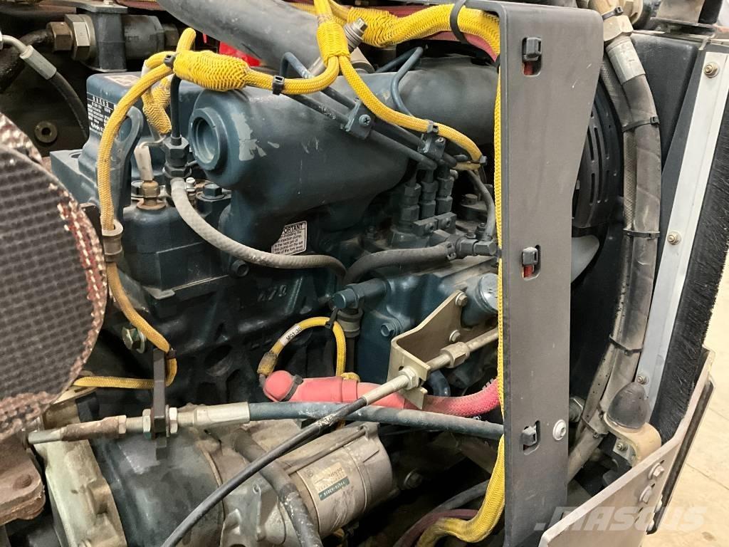 Bomag BW 100 AD-5 Valjci sa duplim bubnjem