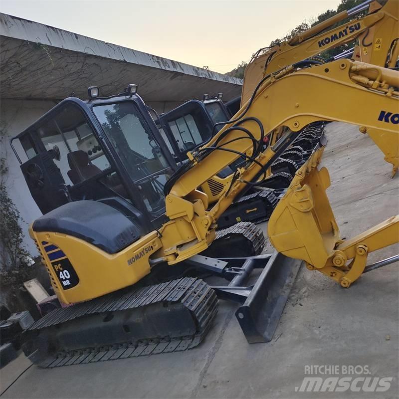 Komatsu PC 40 Mini bageri < 7t