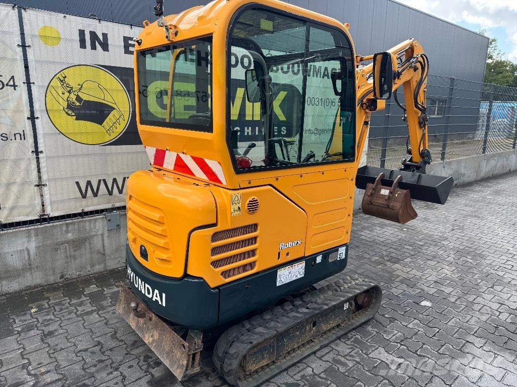 Hyundai Robex 18-9 Mini bageri < 7t