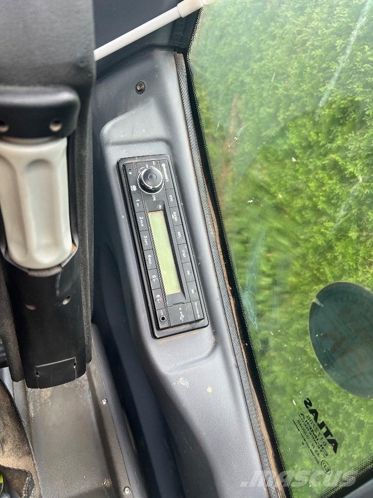 Atlas 140 W Bageri točkaši