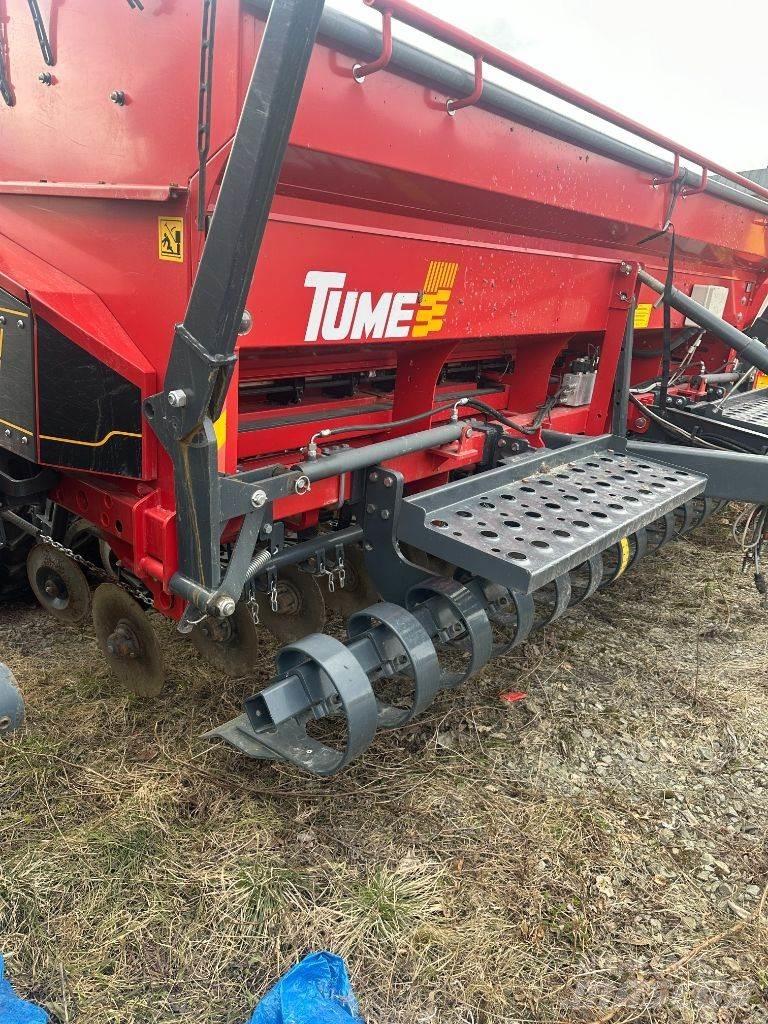 Tume HKL4000 Sejačice