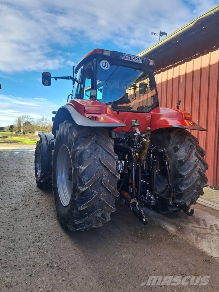 CASE Magnum Traktori