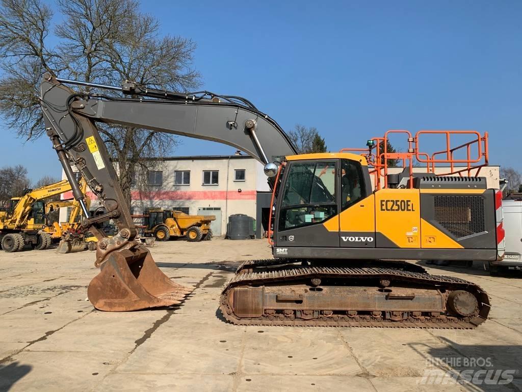 Volvo EC 250 EL Bageri guseničari