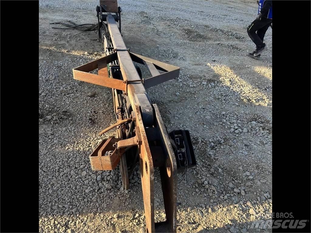 Loglift 210 Kranovi za šumarske harvestere